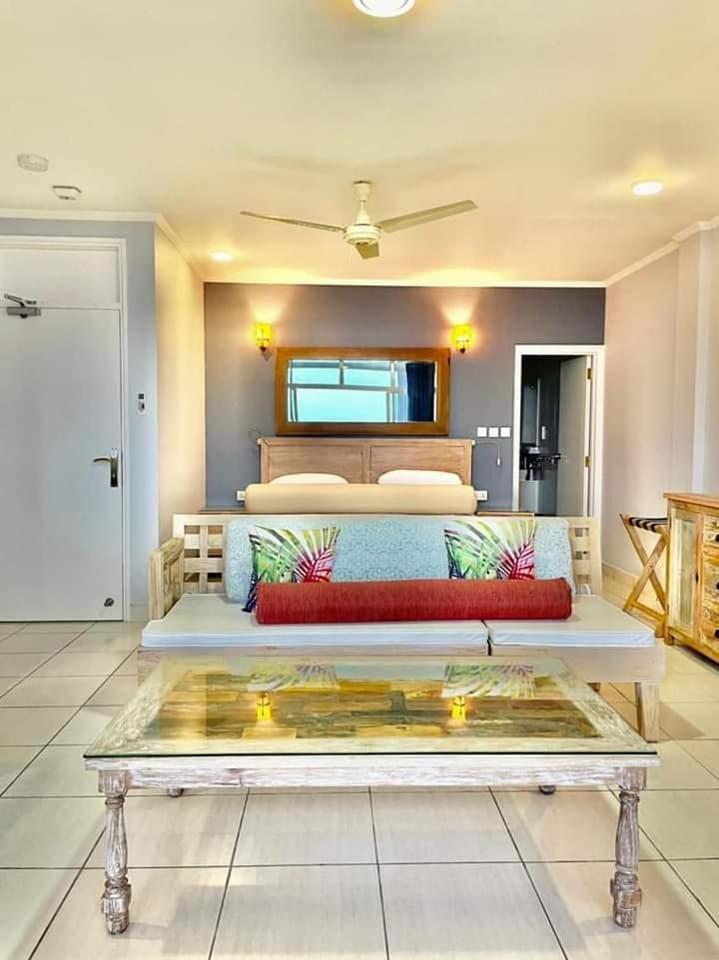 Beau Vallon Studios - Apartments Vacation Rentals Виктория Екстериор снимка